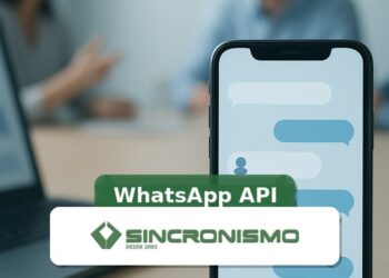 Imagem de destaque sobre WhatsApp API com marca da Sincronismo